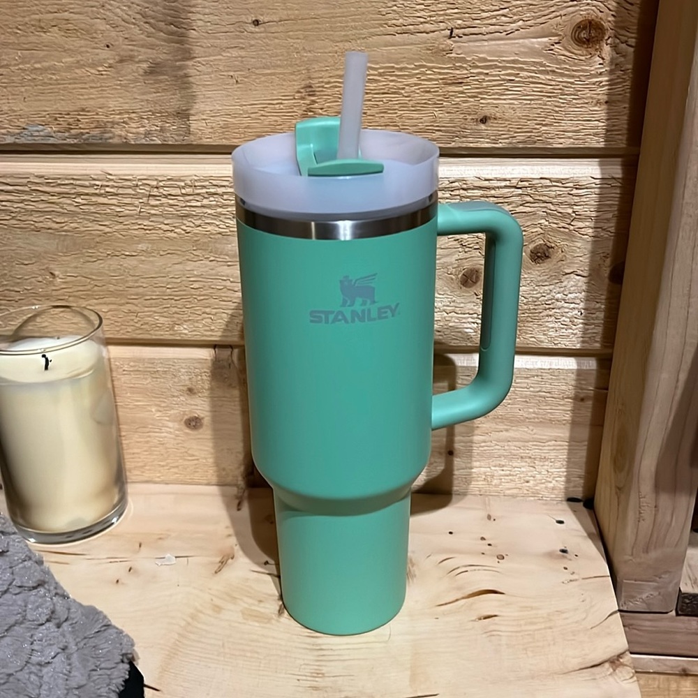 Stanley tumbler NWOT